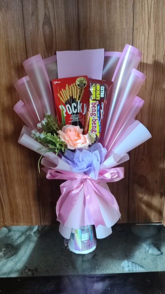 Buket Bunga dan Coklat